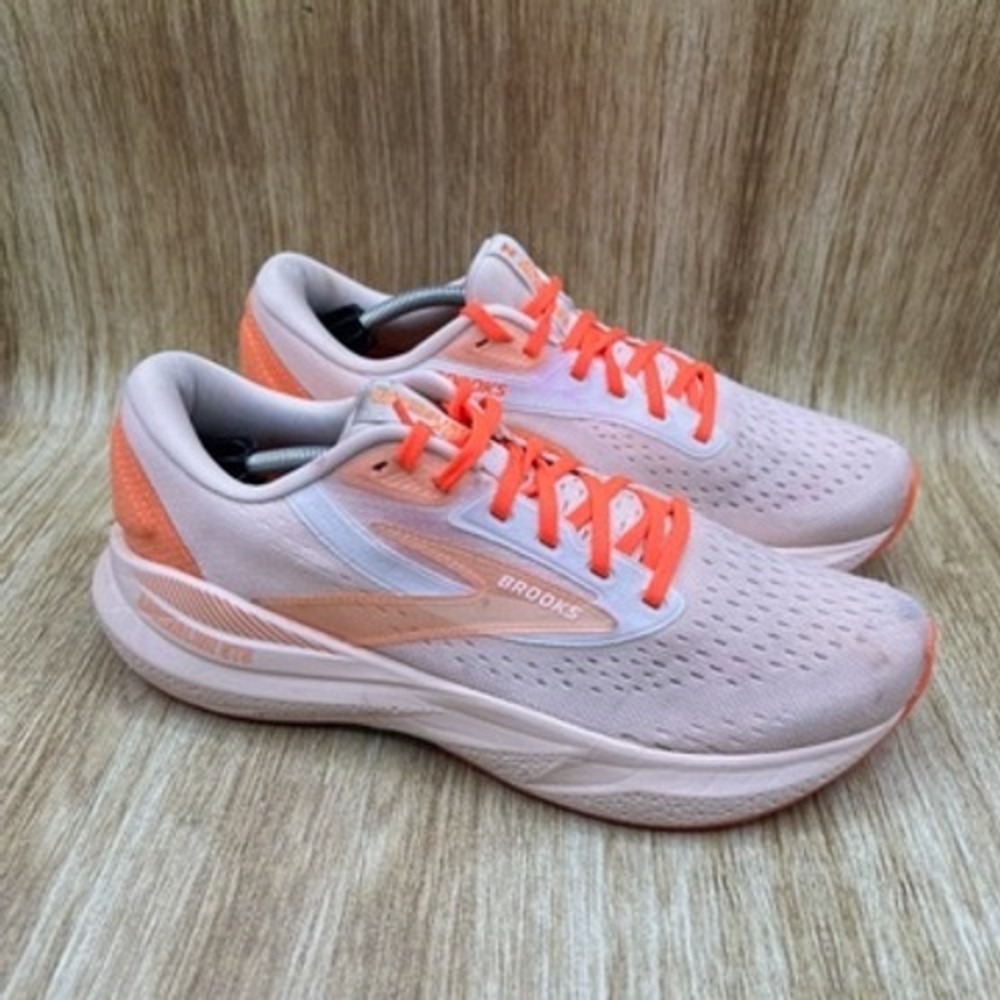 Brooks Adrenaline GTS 24 Women's Size 10 Nectarine Orange Shoes 1204261B636